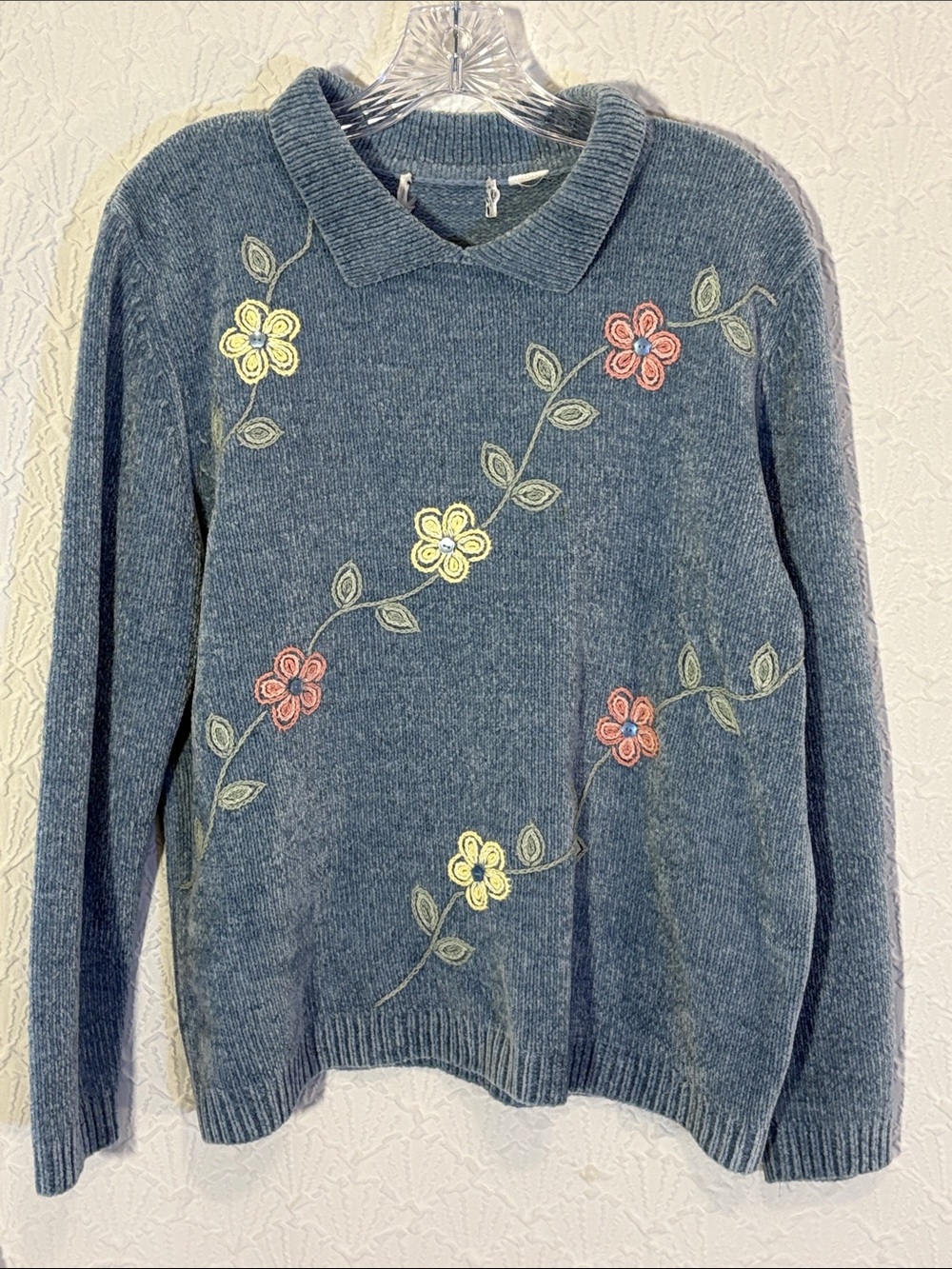 Vintage Blue Floral Embroidered Collared Women's Sweater with buttons